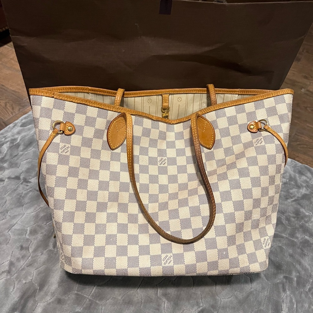 Louis Vuitton Neverfull Damier Azur MM